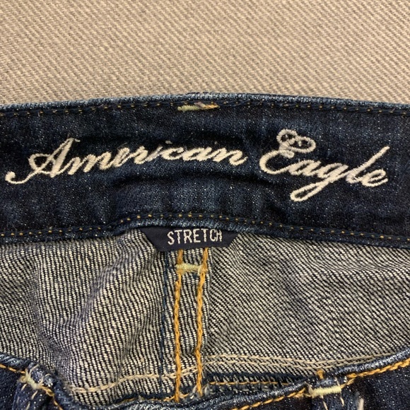 NEW American Eagle Distressed Regular Jeans - Picture 6 of 7